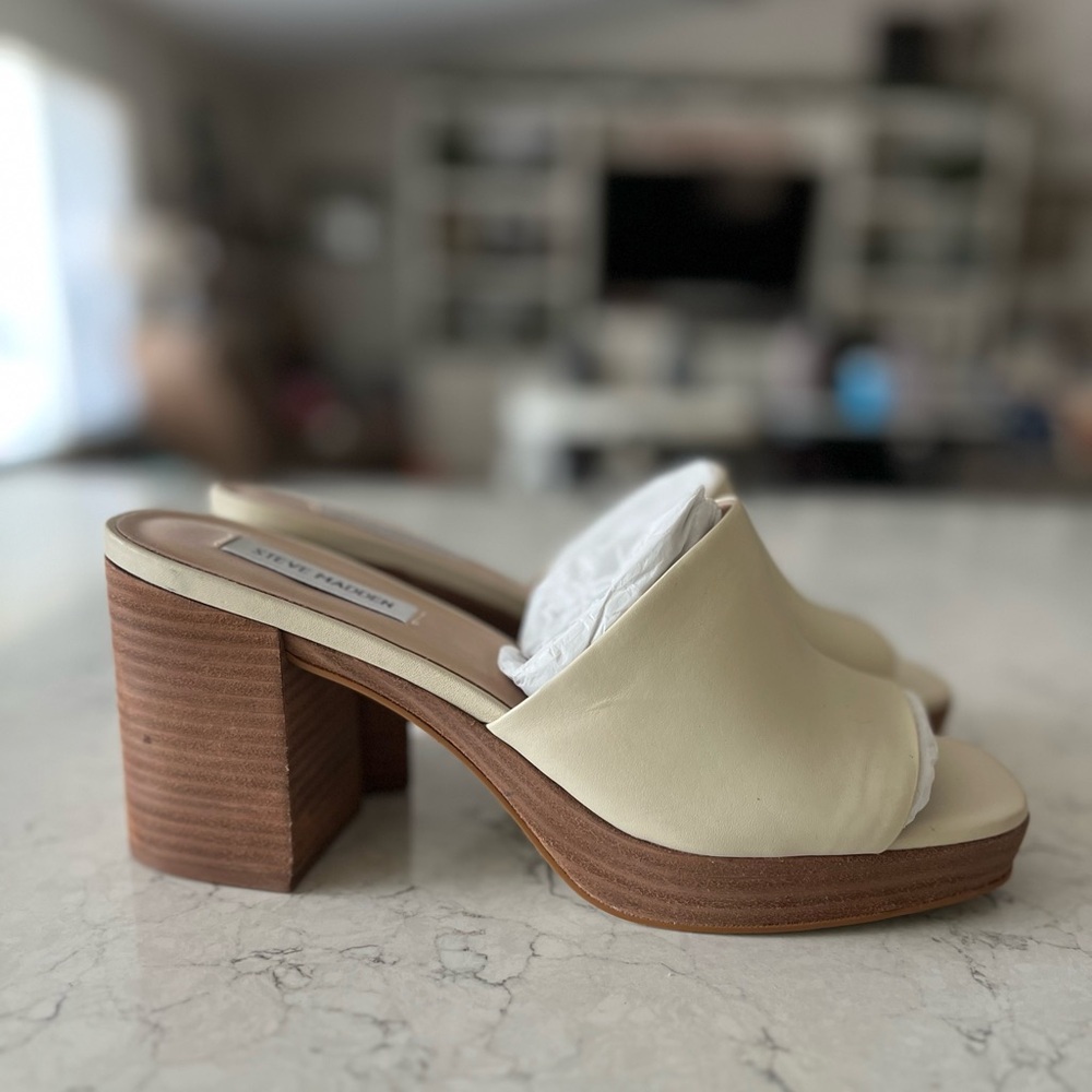 Steve Madden women’s Elda pump bone leather